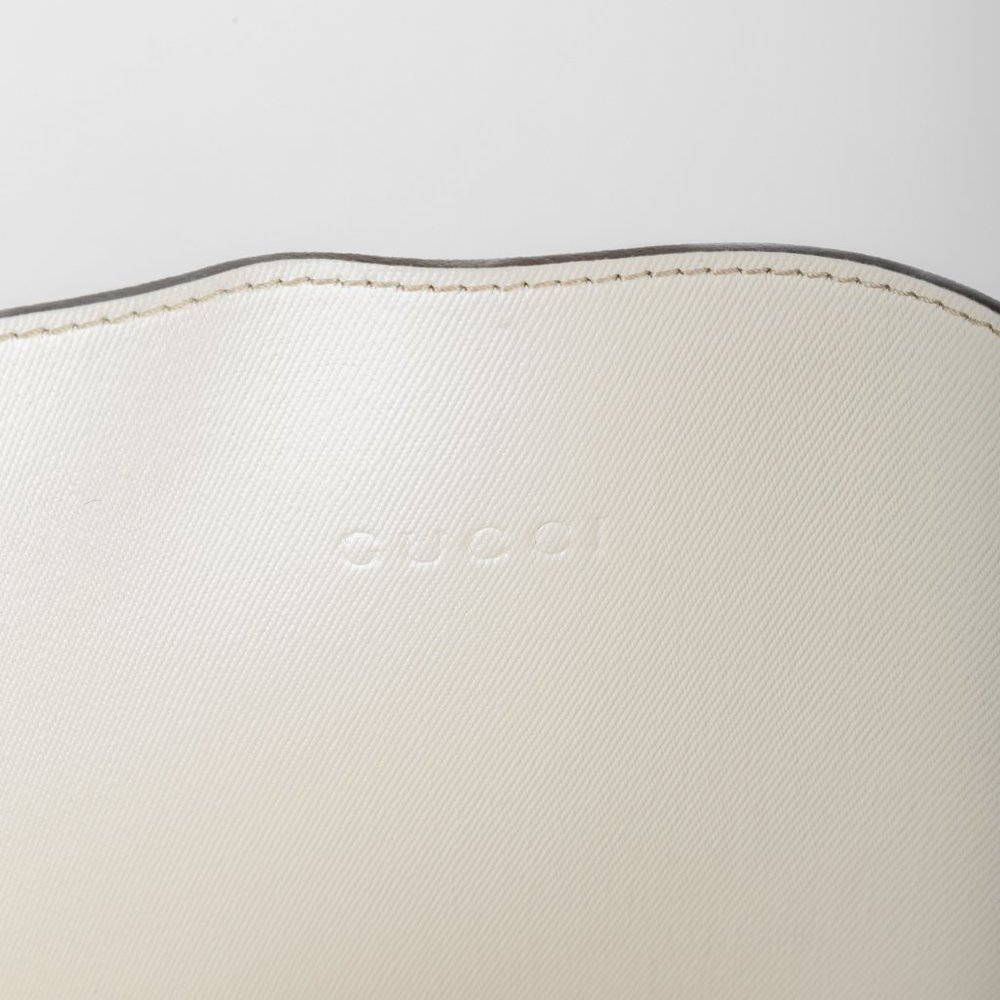 SOLD Gucci Beige GG Supreme Canvas Tote - Picture 10 of 10